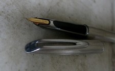 Beautiful Fountain Pen Waterman CF Silver - Milleraies Finish - 18K Gold Nib