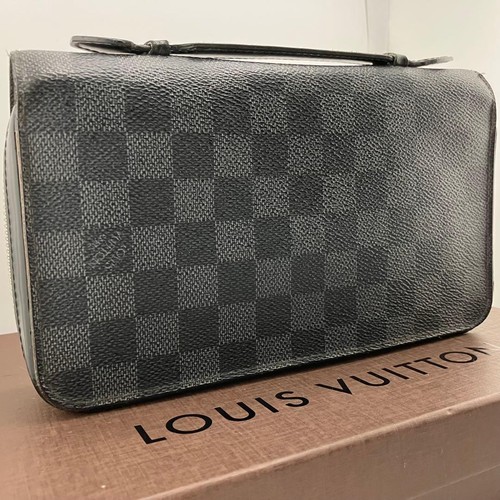 Louis vuitton damier graphite - louis,