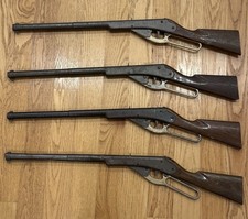 Lot 4 Vintage Daisy Model 960