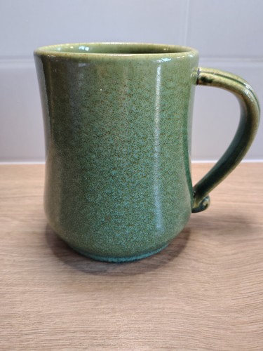 Devonmoor green art pottery - devonmoor,