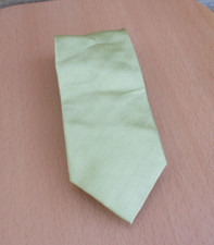 Tie Rack 100% silk green woven