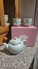 Le Creuset Flower Tea Pot &