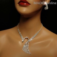 Set Q, Necklace and Earrings