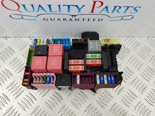 MERCEDES C CLASS FUSE BOX W205