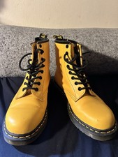 Doc Dr Martens Gold Yellow
