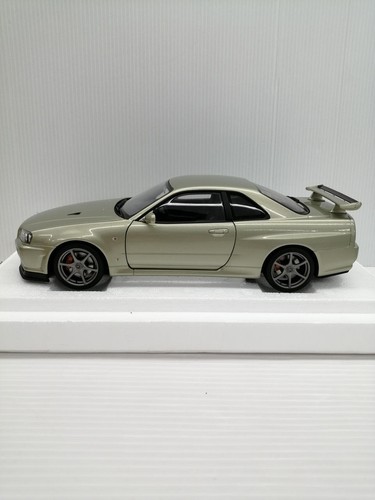 Rare finished product autoart - rare,