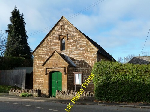 Photo 6x4 radway old - chapel, on