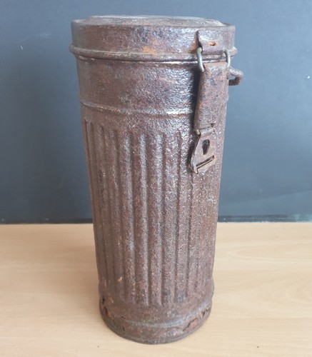 Ww2 german army relic gasmask - german,