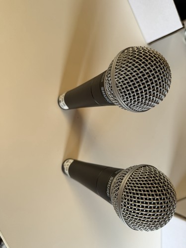Share sm58 microphones - 2,