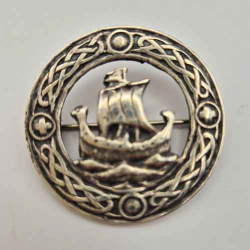 Solid silver circular celtic - solid,