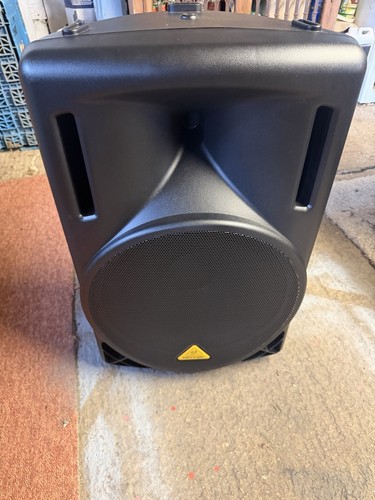 Behringer b215xl 1000w - behringer,