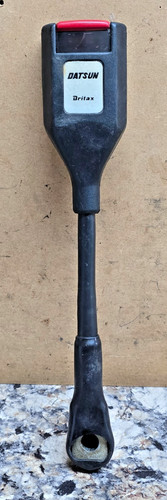 Datsun front seat belt - oe,