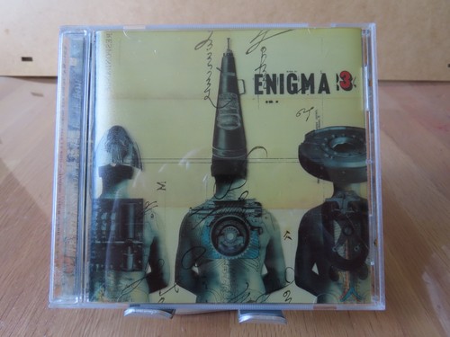 Enigma roi est - -,