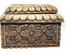 Vintage Handcarved Wooden Trinket Box Heavy Thick  Sheesham  Wood 6.5 x 5 x 3"