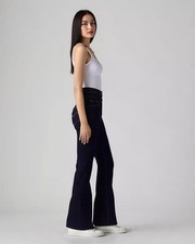 Women's Levis 726 High Rise