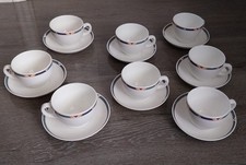 Wedgewood Bone China For Fine Hotels & Restaurants - Teacups and Saucers X 8