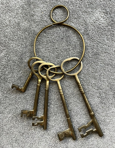 Vintage brass large heavy - brass,