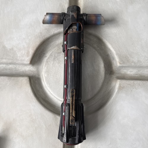 Kylo ren lightsaber prop - ren,