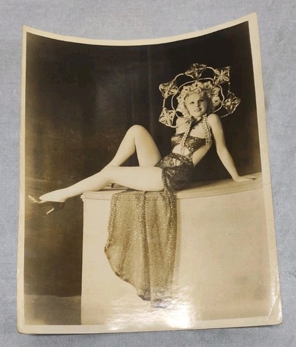 Burlesque vaudeville tanya lee - vaudeville,