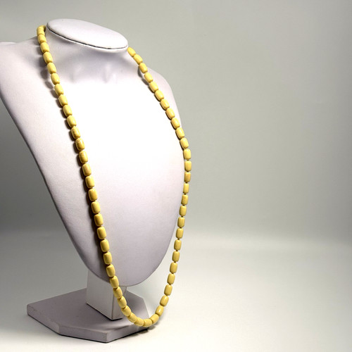 Vintage necklace yellow lucite - yellow,
