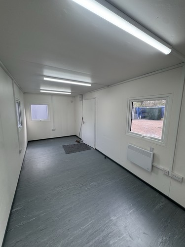 20ft 8ft open plan - x,