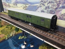 Hornby R60020A (OO) SR Green