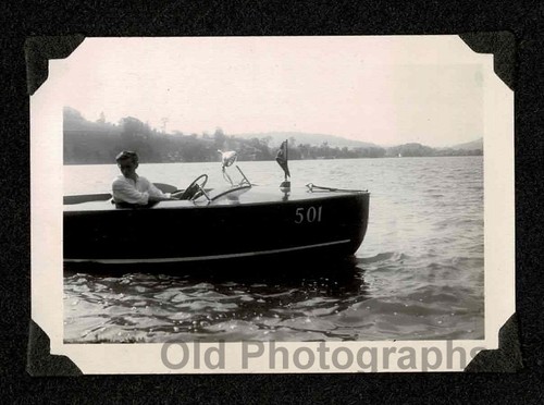 Man wooden speed boat - boat, #501
