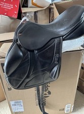 17.5 Inch Ideal Black Leather
