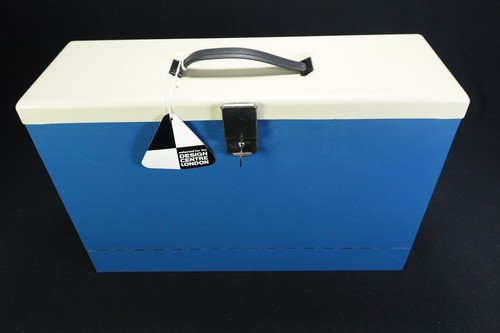 Twinlock crystalfile hanging - ,