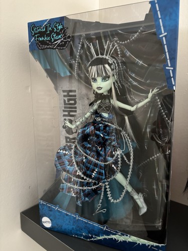 Mattel monster high stitched - monster,