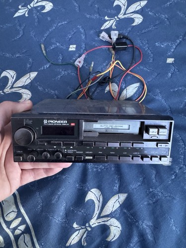 Pioneer 8300 car radio - ke,
