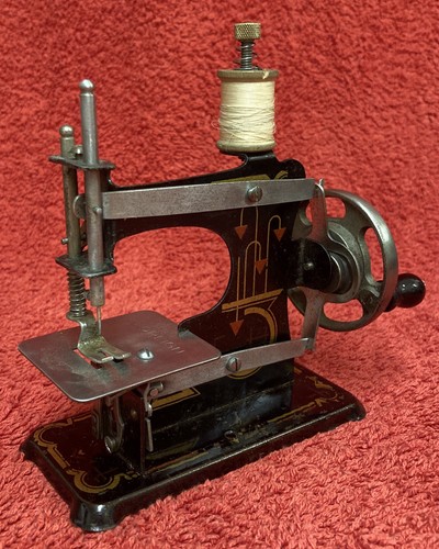 Antique vintage toy sewing - antique,