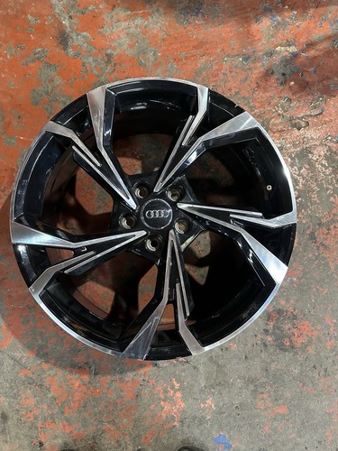 Audi 2021 sline - x, 19"