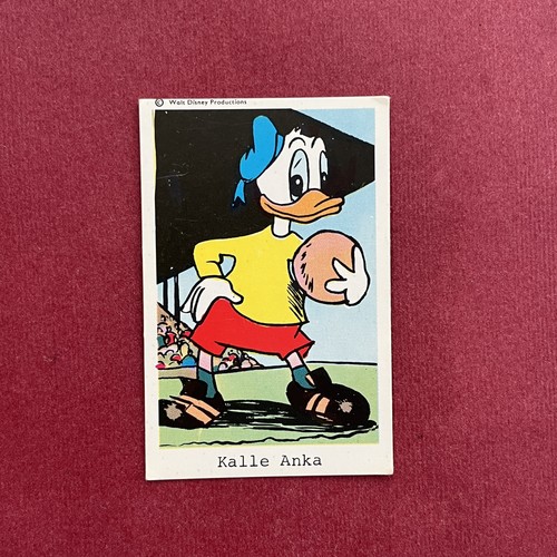 Donald duck soccer disney - soccer,