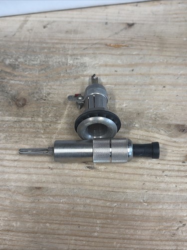 Bruel kjaer coaxial plug - &,