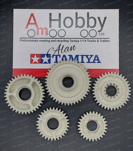 Tamiya truck gearbox - tamiya, parts
