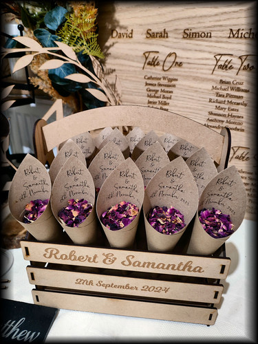 Confetti cones personalised - confetti,