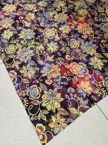 Floral multicoloured batik - multicoloured,