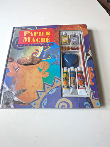 Papier mâché workstation - mâché,