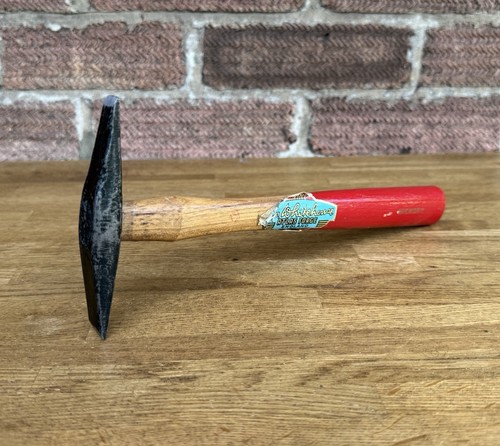 Vintage whitehouse chipping - vintage,