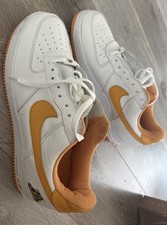 Size 13 - Nike Air Force 1 La2