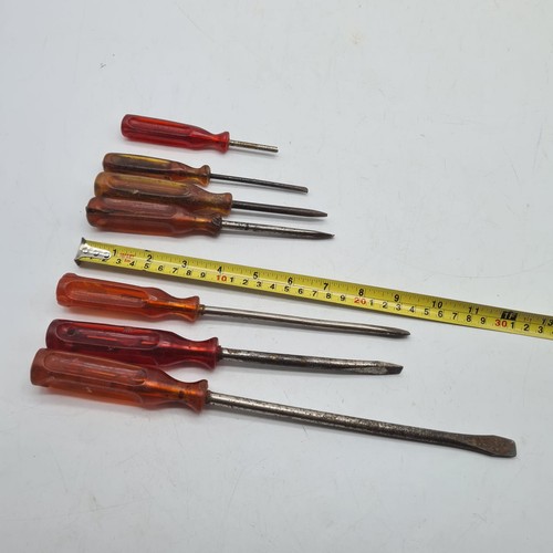 Lot damaged screwdriver - screwdriver, la
