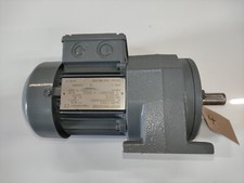 SEW MOTOR AND GEARBOX  R32