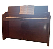 Barratt & Robinson Upright