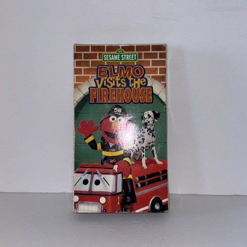 Sesame street elmo visits - sesame,
