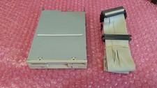 Floppy disk drive Teac FD-235HF 193077A2-91 , T9517 A + Cable
