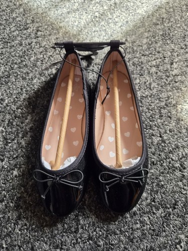 Girls black patent ballerina - black,