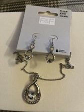 F&F Earrings and Necklace Set