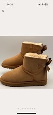 UGG Mini Bailey Bow II boots in chestnut suede size 3
