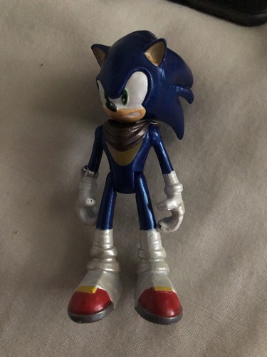 Sonic boom metalic figure - metalic,